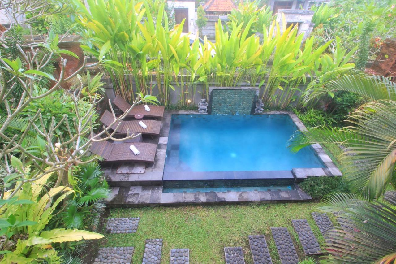 The Suci Sari Ubud Vila Exterior foto